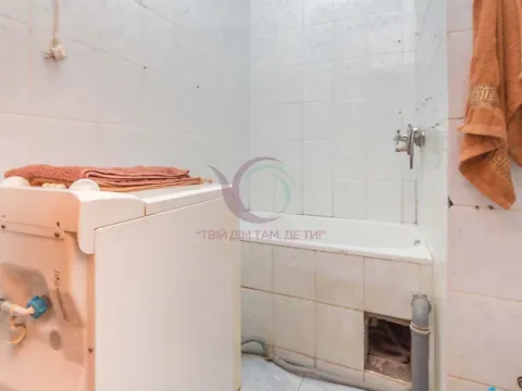 Продаж 3к Квартира 52 кв.м Шептицького Андрея Митрополита вулиця 3 Чернівці - фото 1