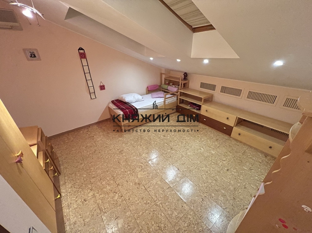 Шикарна двохповерхова квартира по вул.Пушкінська м.Золоті Ворота,Театральна. № 11200792 Київ - фото 9