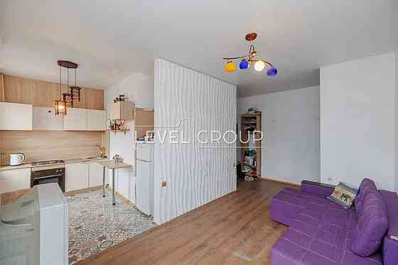 Продаж Квартира 2-кімнатна, 5/5 поверх на Кирилівська Київ