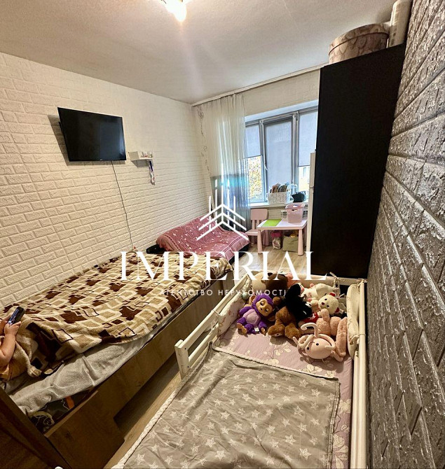 Продаж Квартира 1-кімнатна, 4/5 поверх на вул. Юлії Здановської Київ - фото 1