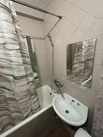 Оренда Квартира 1-кімнатна, 2/9 поверх на Мілютенка, 11Б Киев