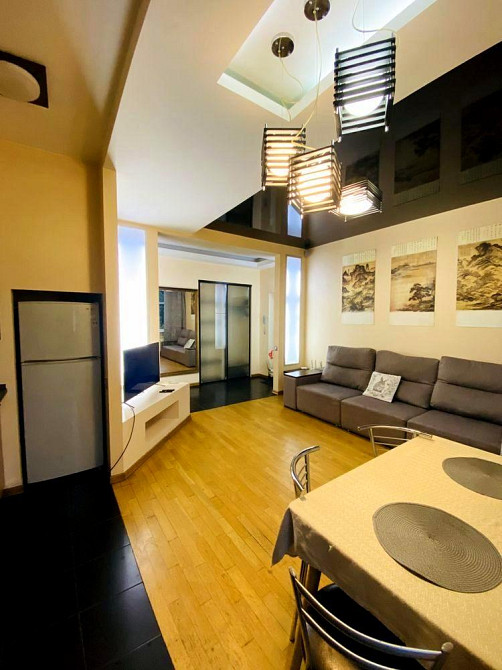 Продаж Квартира 3-кімнатна, 7/8 поверх на Басейна вул., д. 17 Київ - фото 2