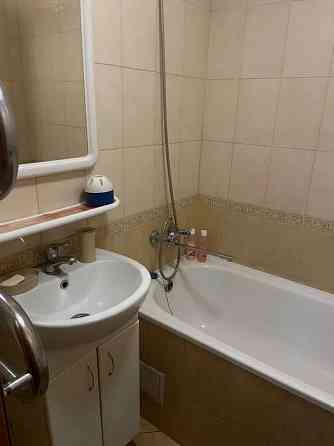 Оренда Квартира 2-кімнатна, 5/9 поверх на ул. Михаила Драгоманова, 5 Kiev