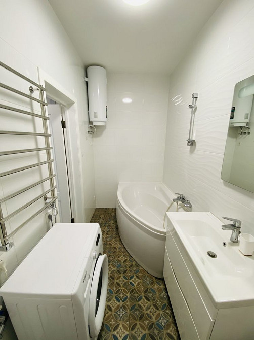 Продаж Квартира 2-кімнатна, 8/9 поверх на Писаржевського Академіка вул., д. 8 Киев - изображение 11