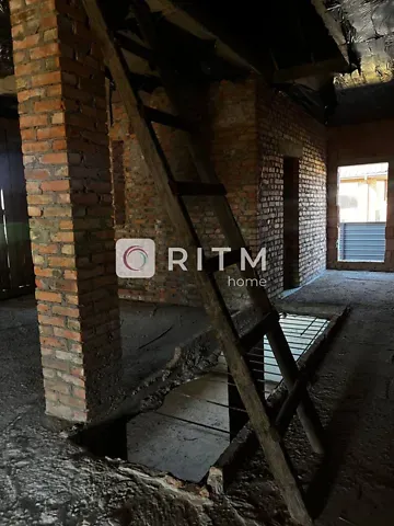 For sale 2-storey   300 sq.m 5 rooms at Будівельна вулиця  - photo 2
