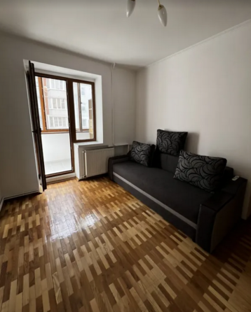 Продаж 3к квартири 58 кв. м на вул. Карпенка Ternopil'