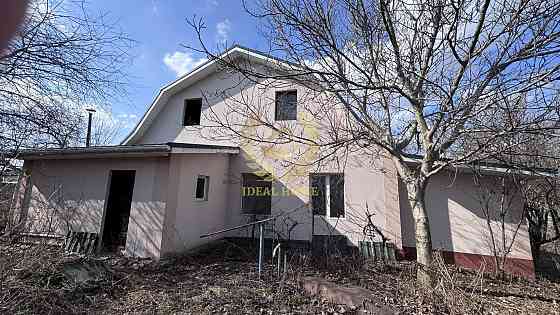 Продаж Будинок 5-кімнатний на Шевченко ул., 1 