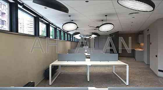 Оренда офісне приміщення на Євгена Коновальця вул., 36Б приміщень - 7, поверх - 4/4 Киев