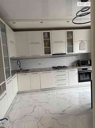 Продаж Квартира 4-кімнатна, 2/2 поверх на провулок Інтелегентний Vinnytsya