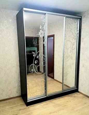 Продаж Квартира 2-кімнатна, 19/25 поверх на Ясинуватський вул., д. 11 Київ