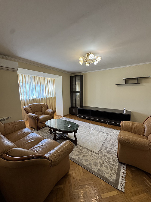 Оренда Квартира 3-кімнатна, 4/5 поверх на Любомира Гузара Івано-Франківськ - фото 1