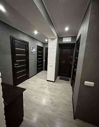 Продаж Квартира 3-кімнатна, 1/5 поверх на Генерала Всеволода Петріва Житомир