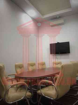 Оренда офісне приміщення на Саксаганского ул. поверх - 4/4 Київ