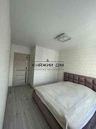 Оренда Квартира 2-кімнатна, 22/27 поверх на Вишняковская ул. Киев