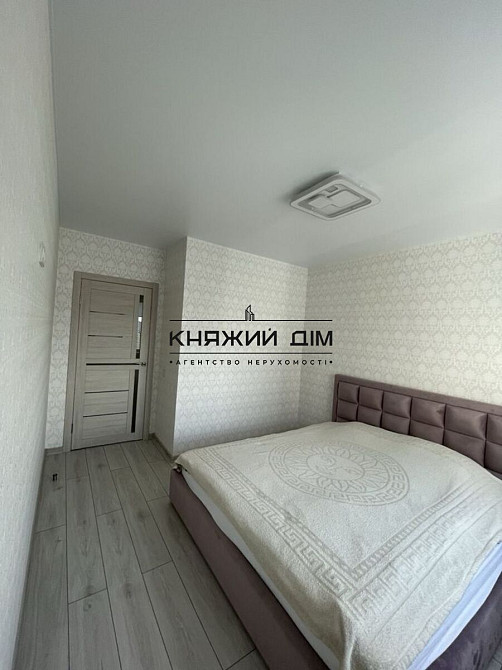 Оренда Квартира 2-кімнатна, 22/27 поверх на Вишняковская ул. Киев - изображение 1