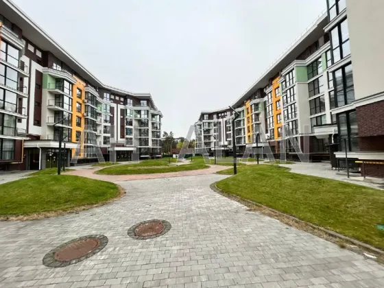 Продажа 3к Квартира 126 кв.м Радистів Киев