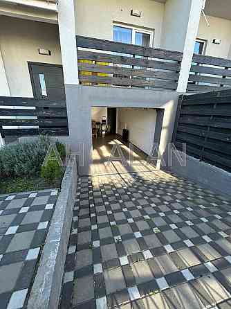 Оренда Будинок 5-кімнатний на Віктора Швеця вул., 20А Гатне