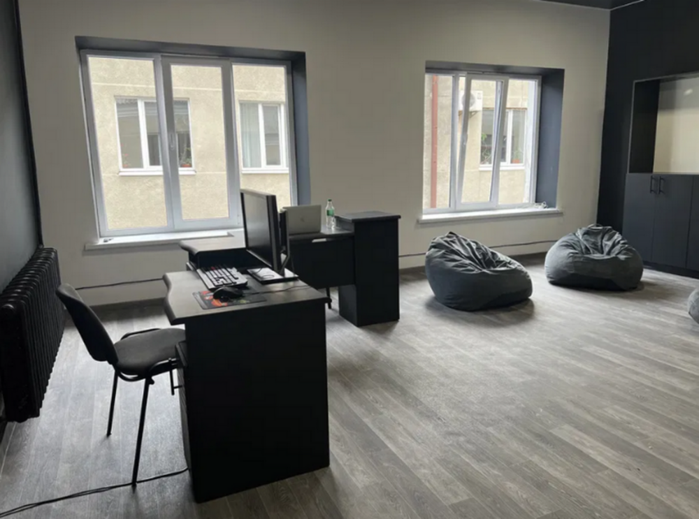 Оренда приміщення вільного призначення поверх - 3/4 Тернопіль - фото 1