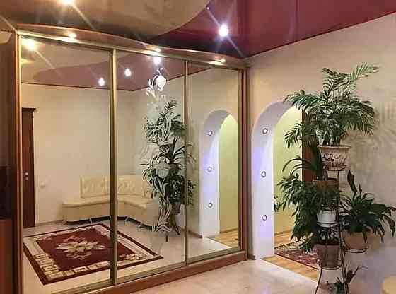 Продаж 2-поверховий Будинок з ділянкою 6 сот 309 кв.м 7+ кімн. на Мальованка Zhytomyr