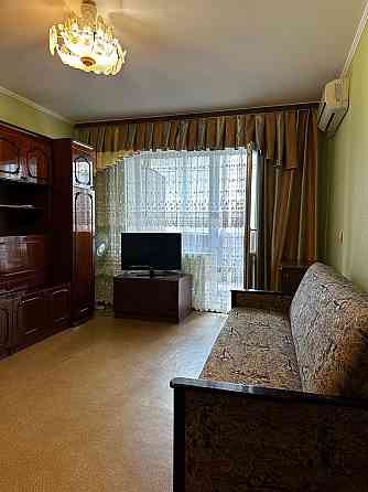 Оренда Квартира 2-кімнатна, 9/16 поверх на Ревуцкого, 18 Киев