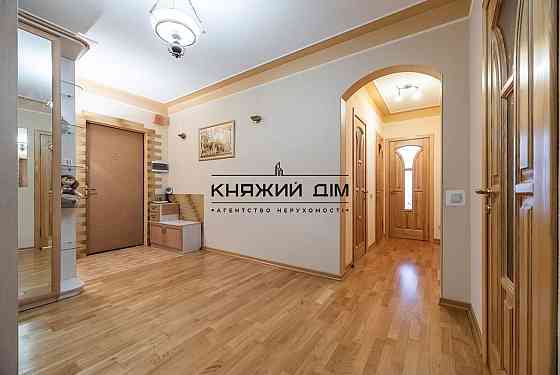 Велика квартира на Троєщині Код об'єкта № 21145014 Київ