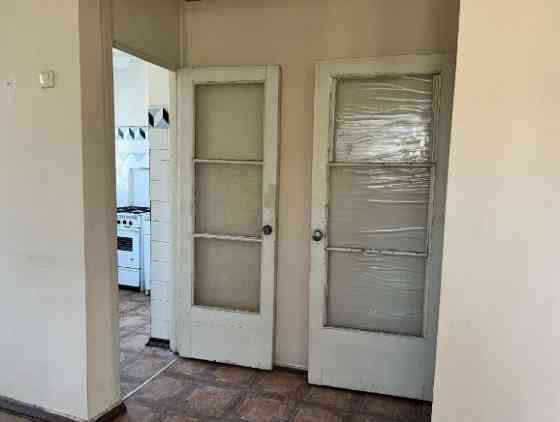 Продаж Квартира 1-кімнатна, 4/5 поверх на Академика Филатова улица Odessa