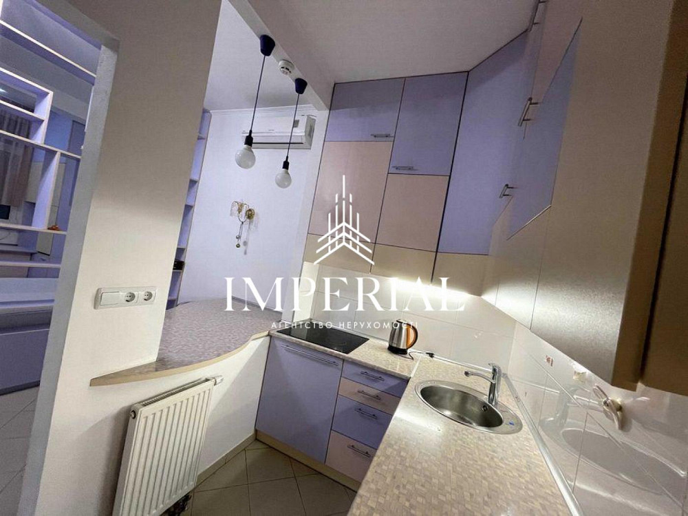 Оренда 2к Квартира 52 кв.м Жилянська вул. Kiev - photo 1