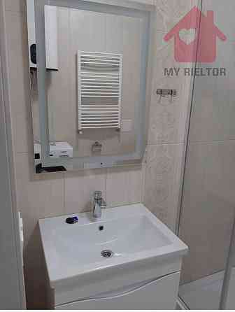 Оренда Квартира 1-кімнатна, 3/5 поверх на Шевченка пров. Ужгород