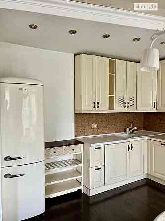 Оренда Квартира 3-кімнатна, 5/21 поверх Kiev