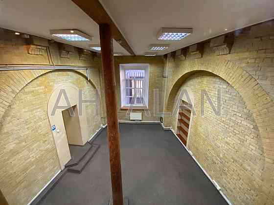 Оренда офісне приміщення на Рибальська вул., 22 приміщень - 3, поверх - 1/3 Kiev