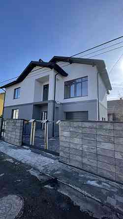 Продаж Будинок на вул. Зелена Ивано-Франковск