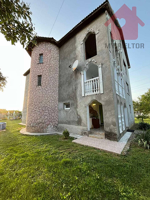 Продаж просторого будинку! Uzhhorod - photo 1