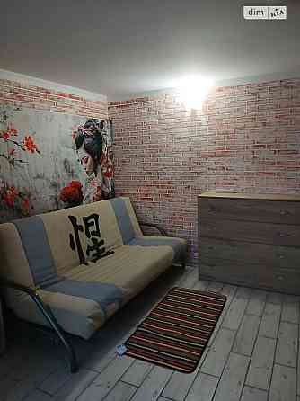 Оренда Квартира 1-кімнатна, 8/11 поверх на Камянська, 127 Киев