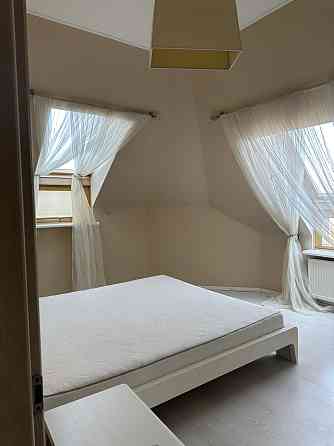 Продаж Квартира 3-кімнатна, 20/20 поверх на Среднефонтанская  улица, 19в Одесса