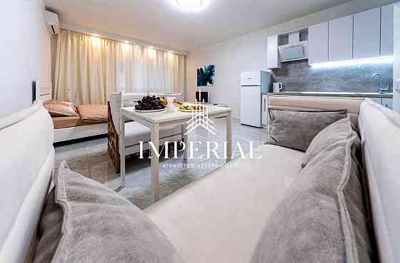 Оренда 1к Квартира 40 кв.м Предславинська вул. Kiev