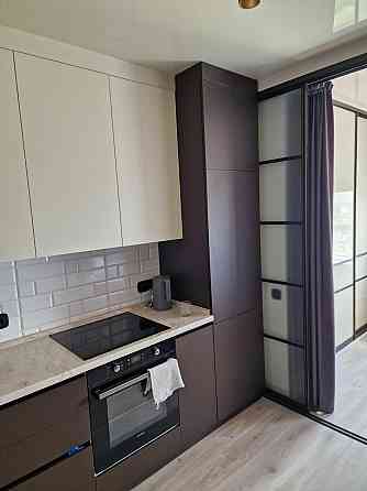 Оренда Квартира 1-кімнатна, 7/27 поверх на Миколи Бажана, 17 Киев