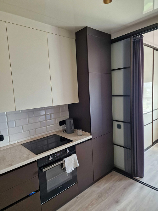 Оренда Квартира 1-кімнатна, 7/27 поверх на Миколи Бажана, 17 Київ - фото 1