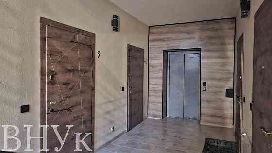 Продаж Квартира 2-кімнатна, 3/5 поверх на Собранецька Ужгород