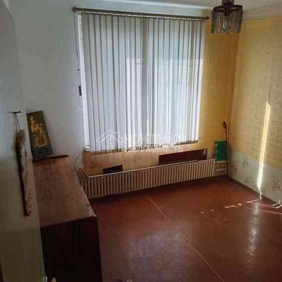 Продаж Квартира 2-кімнатна, 8/12 поверх на вул. Владислава Зубенка Харків