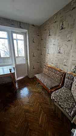 Продаж Квартира 1-кімнатна, 2/5 поверх на Коновальця Є. вул., 132А Ivano-Frankivs'k