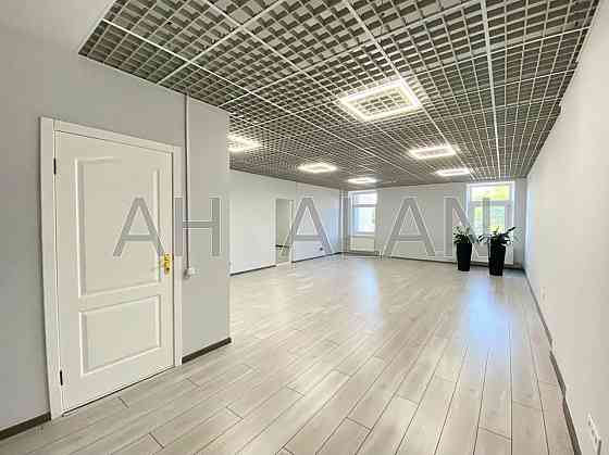 Оренда офісне приміщення на Ушинського вул., 40 поверх - 3/14 Київ