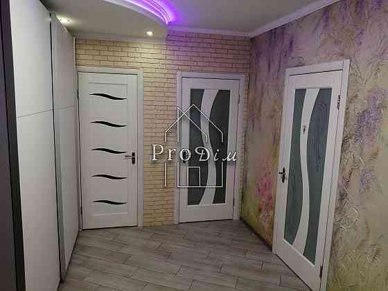 Продаж Будинок 2-кімнатний на Воскресенська вул., 16А Київ