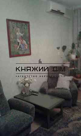 Оренда Квартира 2-кімнатна, 4/9 поверх на Урловская ул. Київ