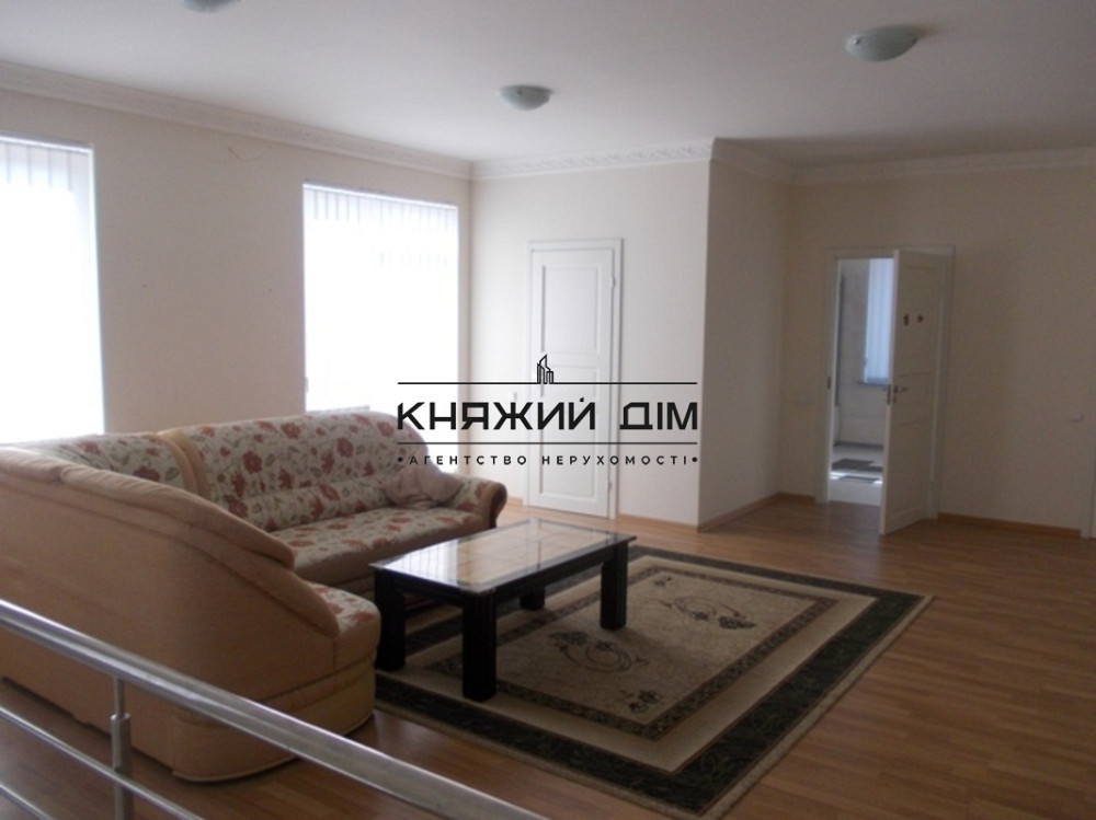 Продажа 3-х этажного дома на Осокорках. № 2211540 Київ - фото 2