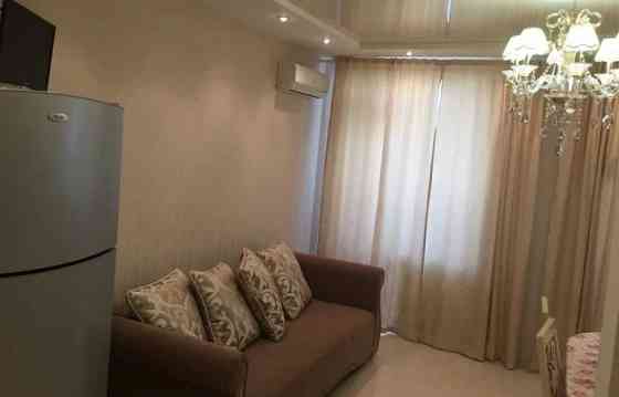 Продаж Квартира 2-кімнатна, 4/5 поверх на Пригородная ул., 1 