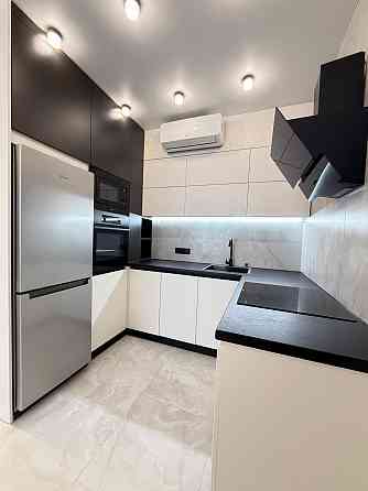 Новый дом. Квартира с современным ремонтом. Лиманка