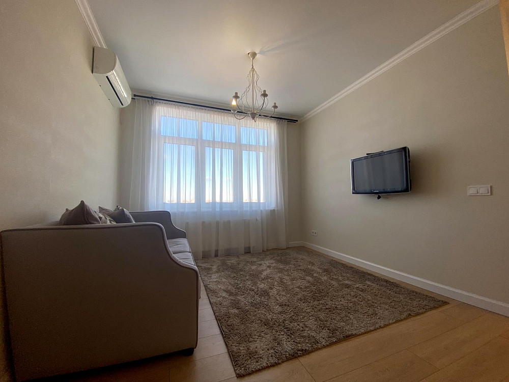 Продаж Квартира 2-кімнатна, 16/16 поверх на Берестейський вул., д. 71-А Киев - изображение 3