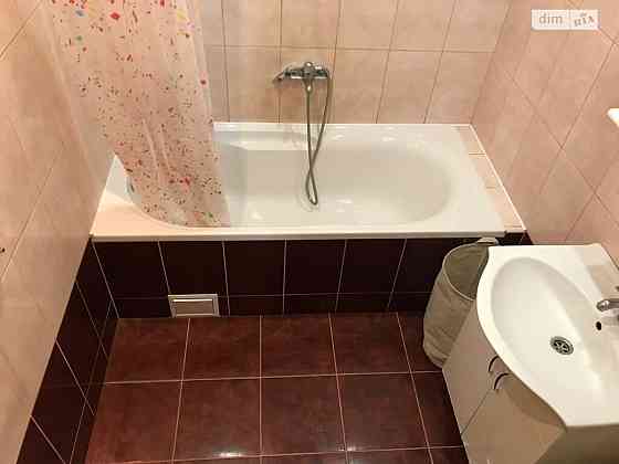 Оренда Квартира 1-кімнатна, 19/23 поверх на Пчелки Елены ул., 5 Київ