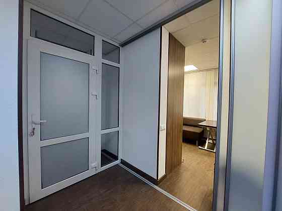 Продаж офісне приміщення на улица Сикорского Авиаконструктора, д.4 приміщень - 5, поверх - 1/24 Киев