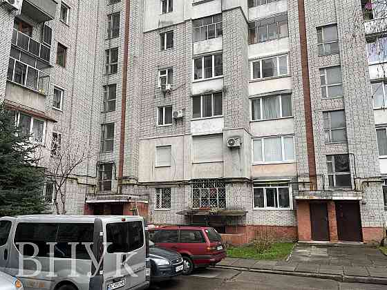 Продаж Квартира 3-кімнатна, 4/6 поверх на вул. Кульчицької Львів